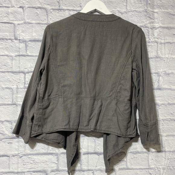 Daughters of the liberation jacket in gray - Picture 4 of 12